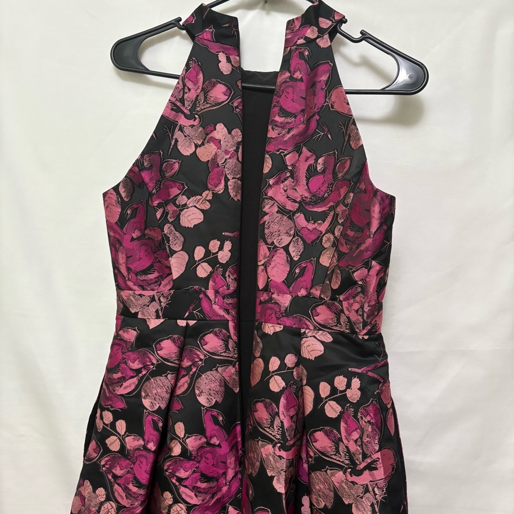 Eliza J Floral Jacquard Halter Dress Size 4P - Picture 7 of 10